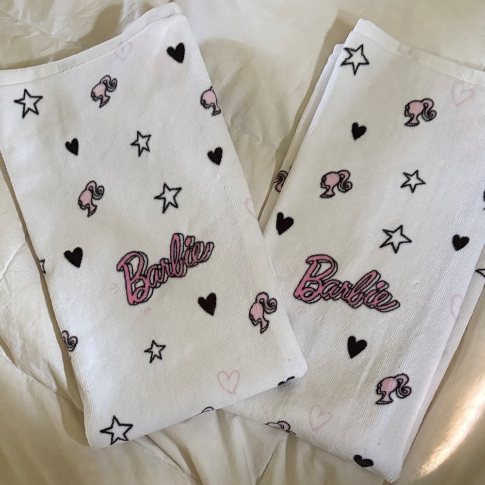 Barbie accent hand towels  - White with Pink and Black Patterns - Picture 2 of 4
